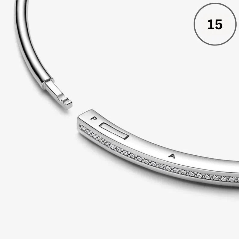 Snake Chain Bracelet Collection – Me Chain, Moments Heart Clasp, Love heart clasp, Crown O Snake chain & Signature I-D Pavé Bangle