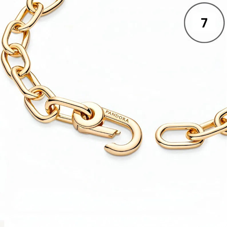 Snake Chain Bracelet Collection – Me Chain, Moments Heart Clasp, Love heart clasp, Crown O Snake chain & Signature I-D Pavé Bangle